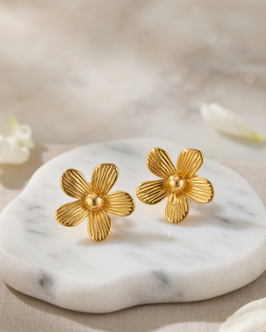 Golden Daisy Stud Earrings