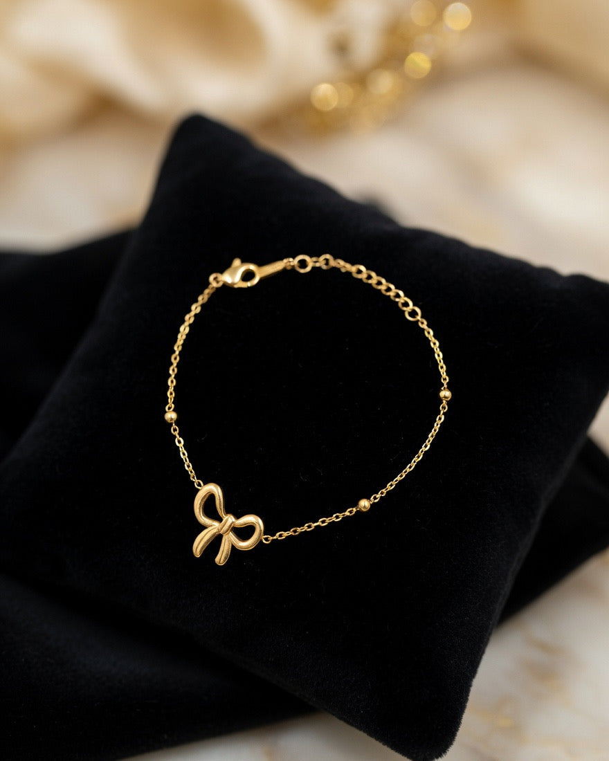 Dainty Gold Bow Charm Bracelet with Beaded Chain