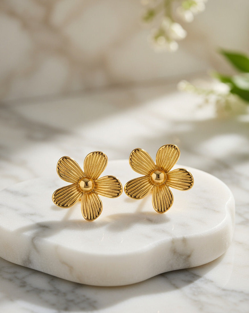 Golden Daisy Stud Earrings
