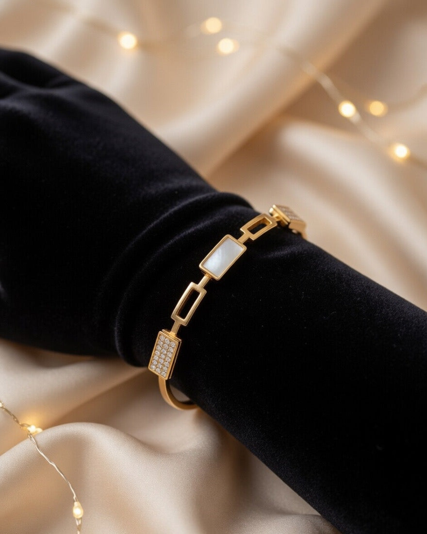 Geometric Link Adjustable Bracelet