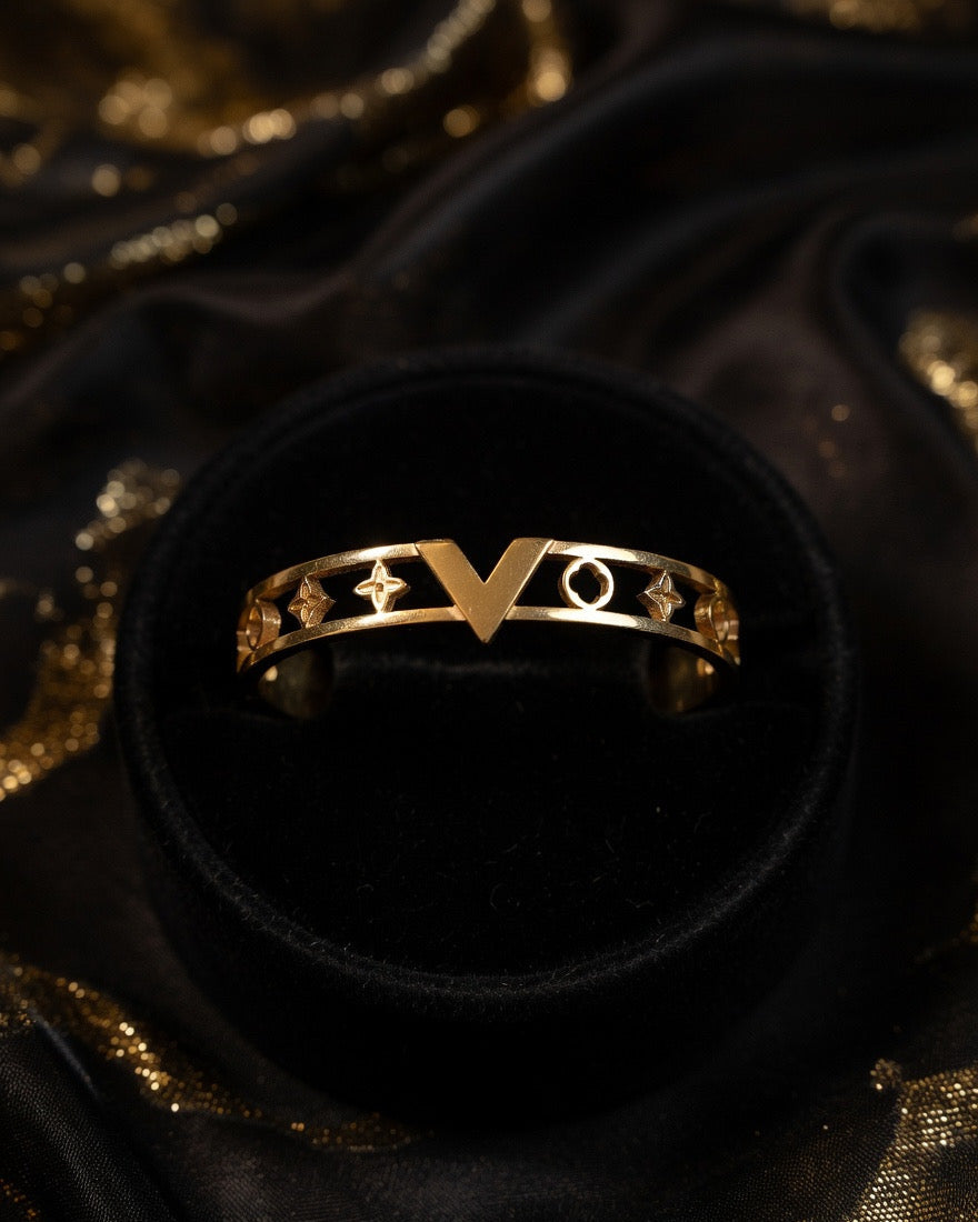 Monogram V Clover Adjustable Bracelet