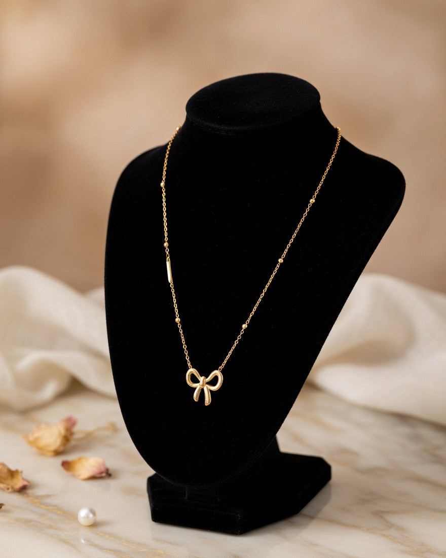Elegant Bow Pendant Necklace