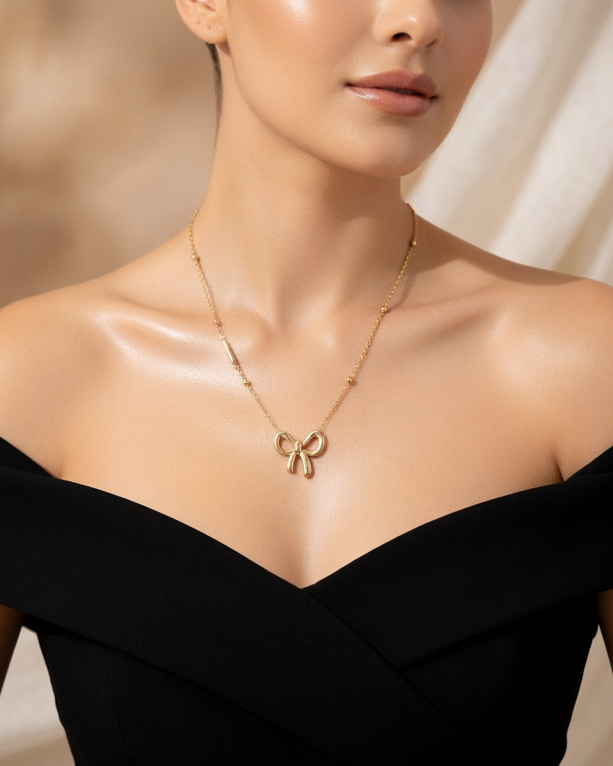 Elegant Bow Pendant Necklace